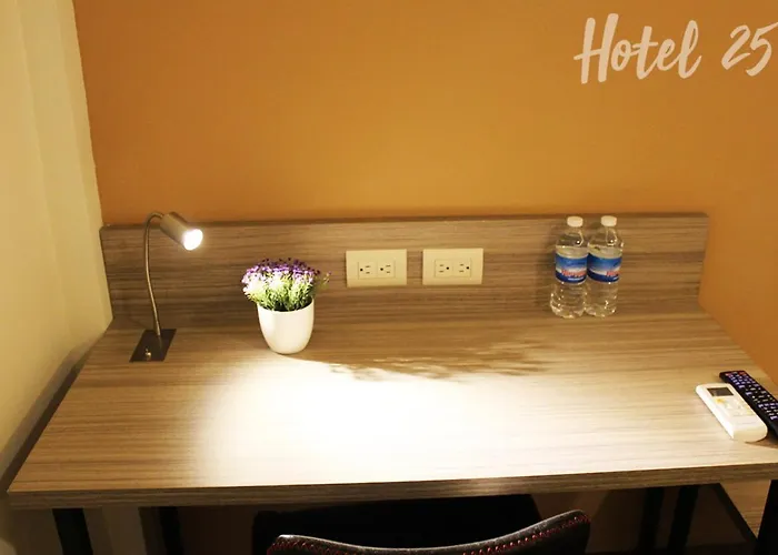 Hotel25
